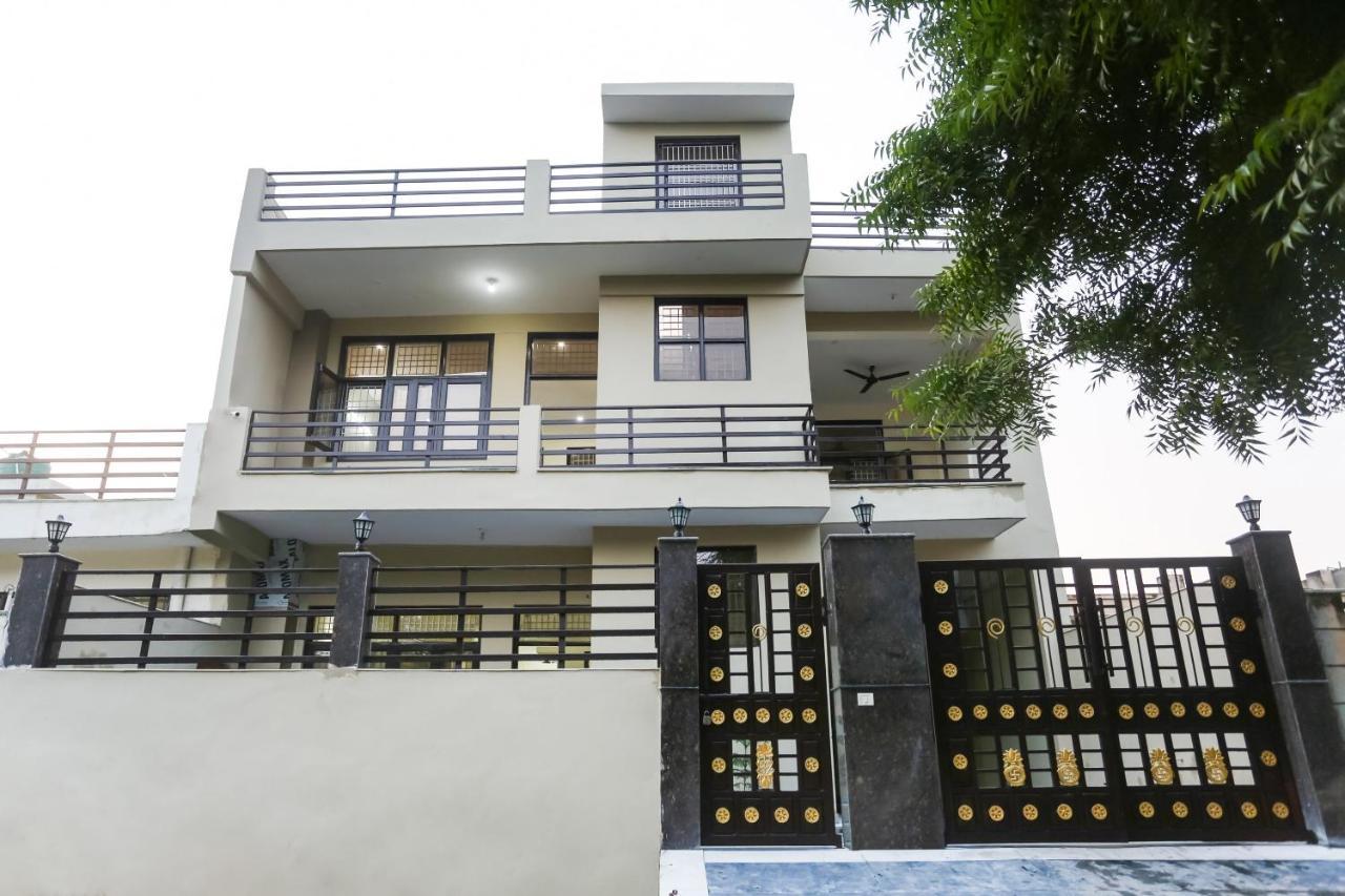 Oyo Hotel New Geetanjali Near Gautam Buddha Park لاكناو المظهر الخارجي الصورة